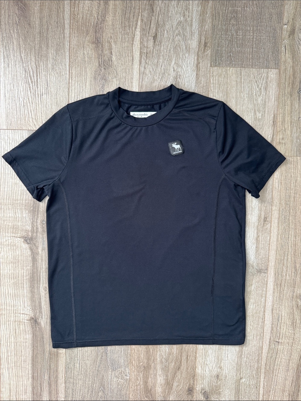 Abercrombie & Fitch Boys Black Crew Neck Performance Tee Size 13/14